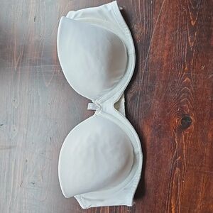 Aerie 32B White Strapless Bra Underwire Contour Padded Seamless